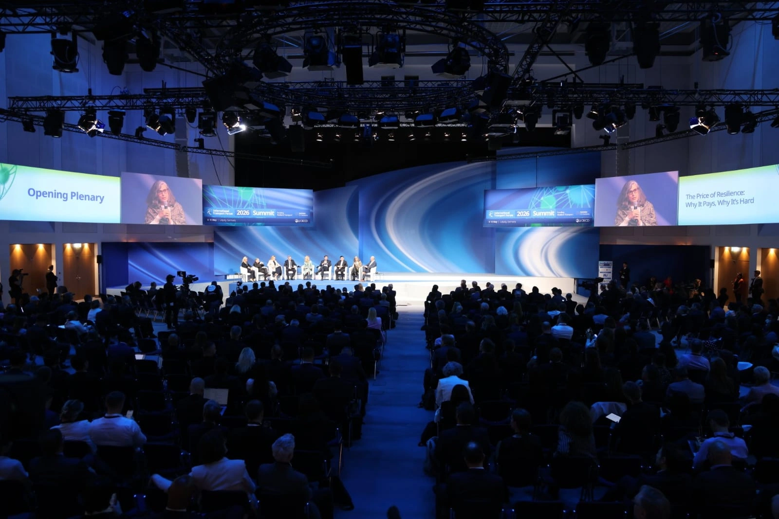 Azerbaijan outlines transport priorities at International Transport Forum in Leipzig (PHOTO)