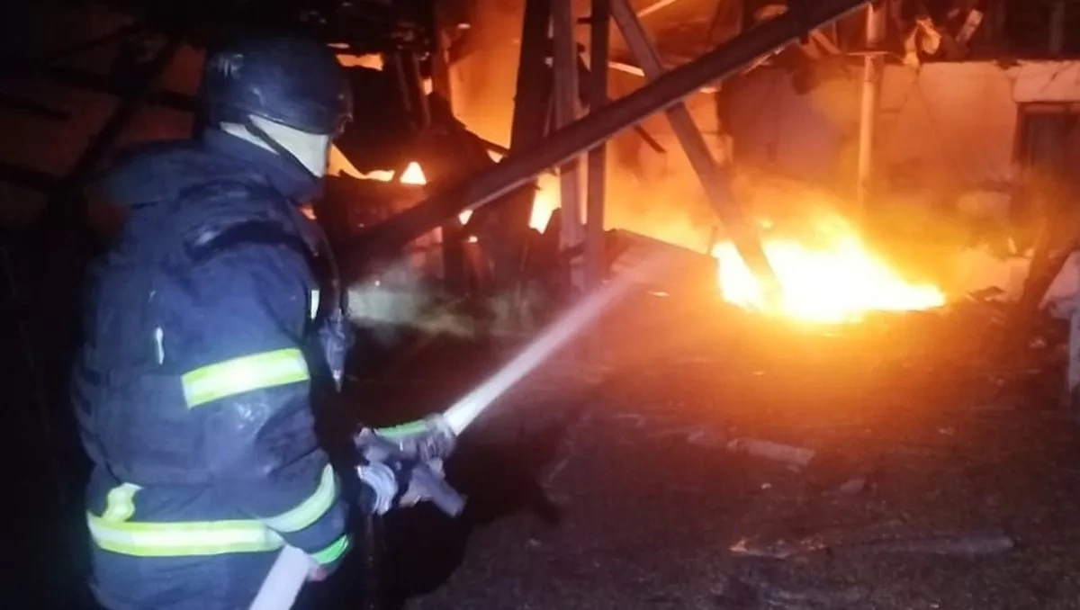 Russian overnight attacks on southern, central Ukraine leave dead, injured PHOTO/VIDEO