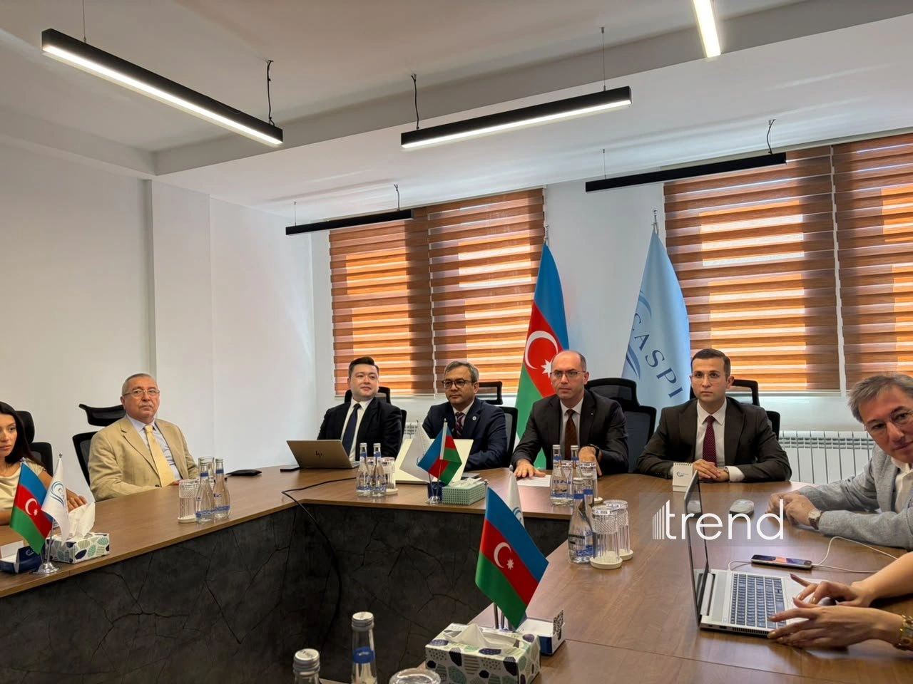 Presentation of "Azerbaijan-Uzbekistan business barometer" initiative underway in Baku (PHOTO)