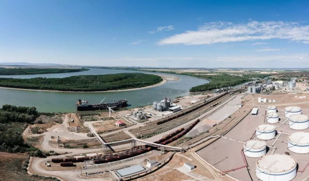 Romania acquires operator of Moldova’s only port with Black Sea access