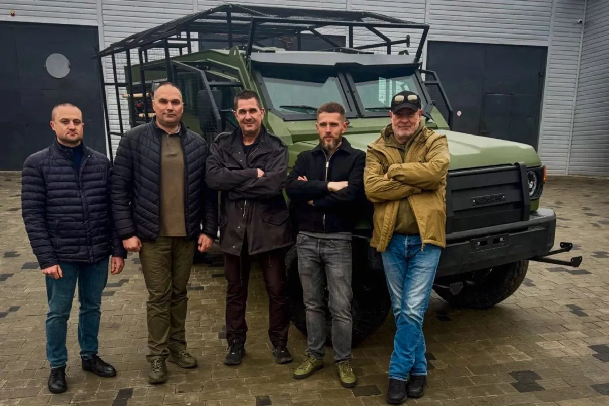 Germany delivers armoured medical vehicles to Ukraine for frontline evacuations