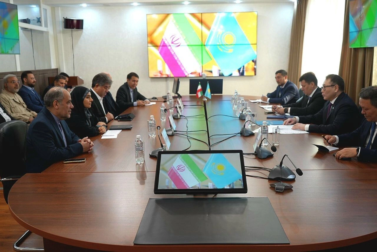 Iran and Kazakhstan stress need to expand trade