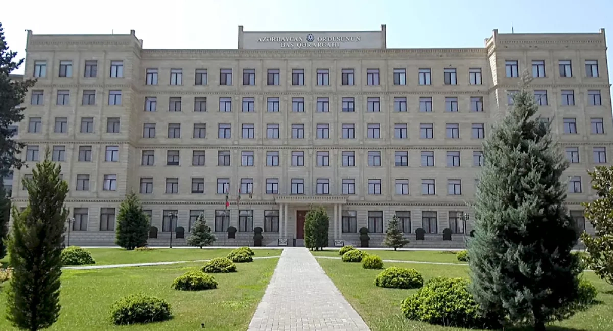 Azerbaijani, Serbian army chiefs hold phone call on regional security