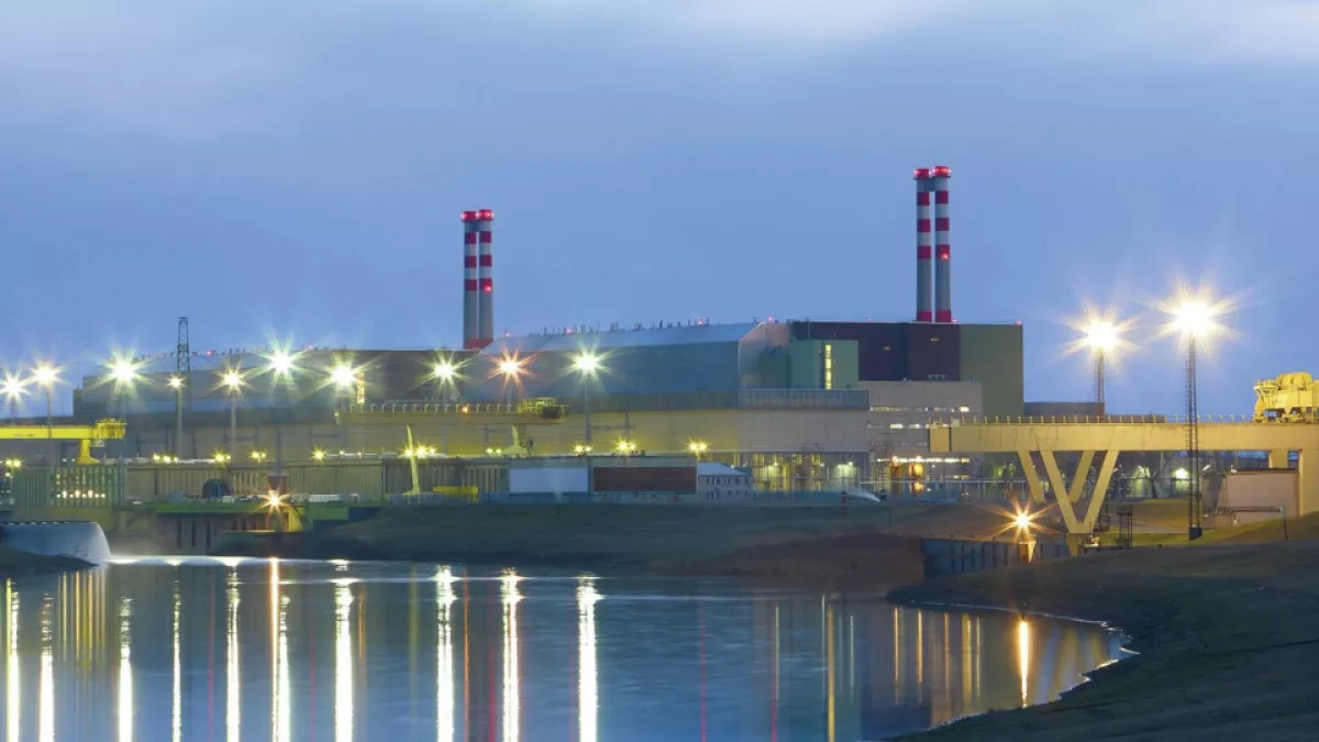 Hungary, Romania cut nuclear output as Danube reaches record lows