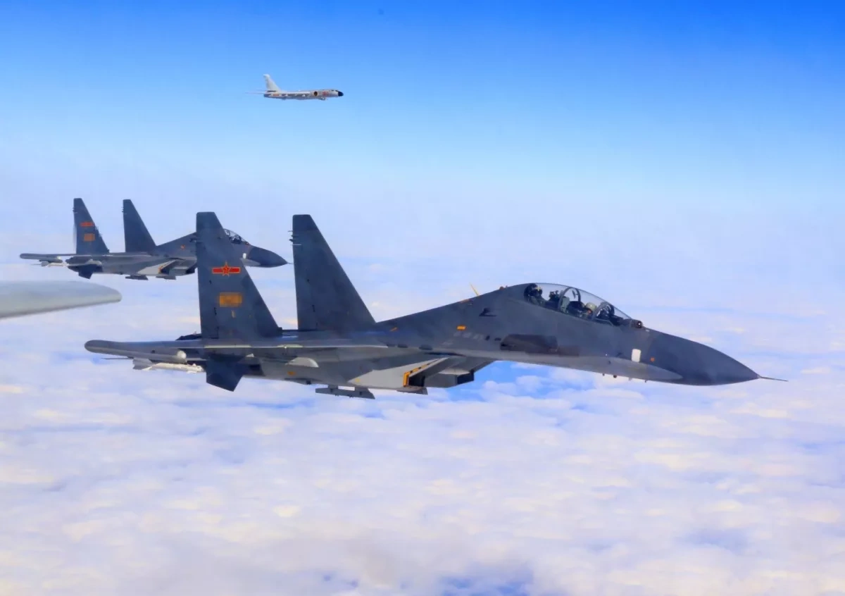 Chinese, Russian military aircraft enter South Korean air defence zone