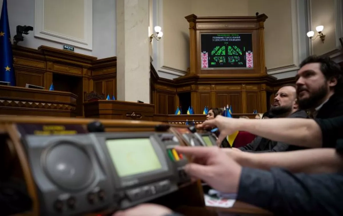 Five Ukrainian lawmakers suspected of selling votes in Verkhovna Rada
