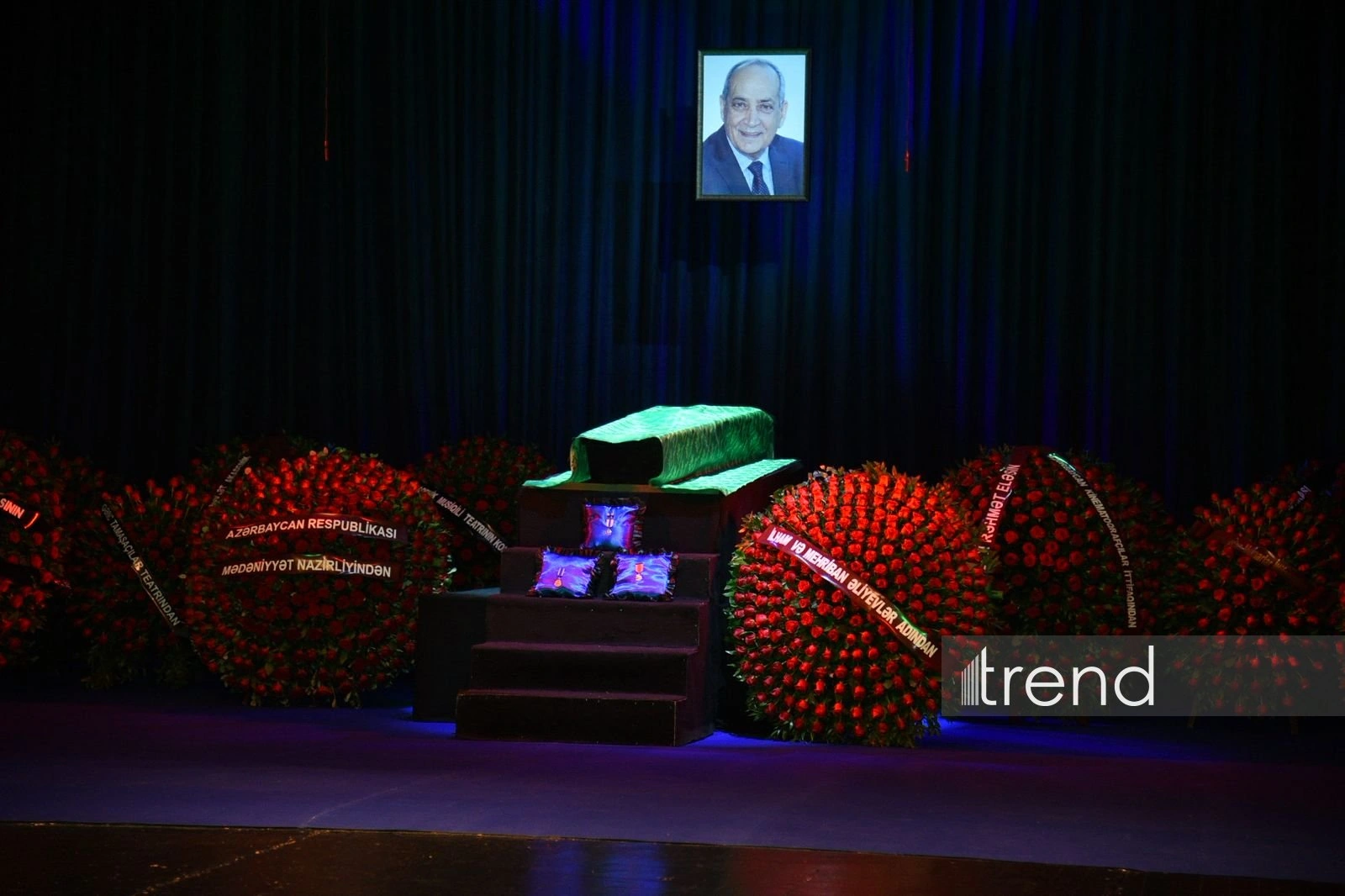 Azerbaijan bidding farewell to great artist Rasim Balayev – adieu to epoch…(PHOTO)