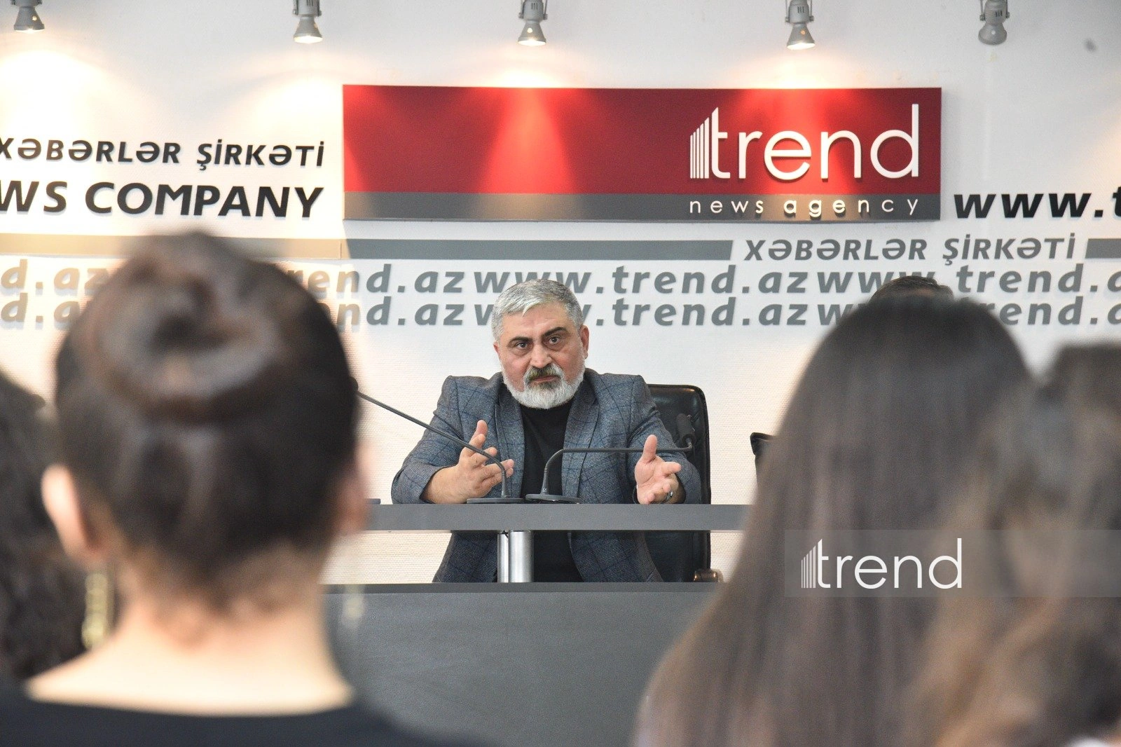 Baku Network discusses foreign influence with students (PHOTO/VIDEO)