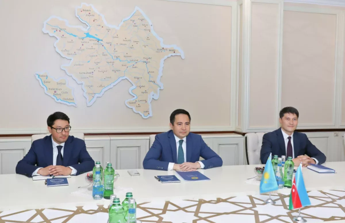 Azerbaijan, Kazakhstan discuss expanding cooperation on migration