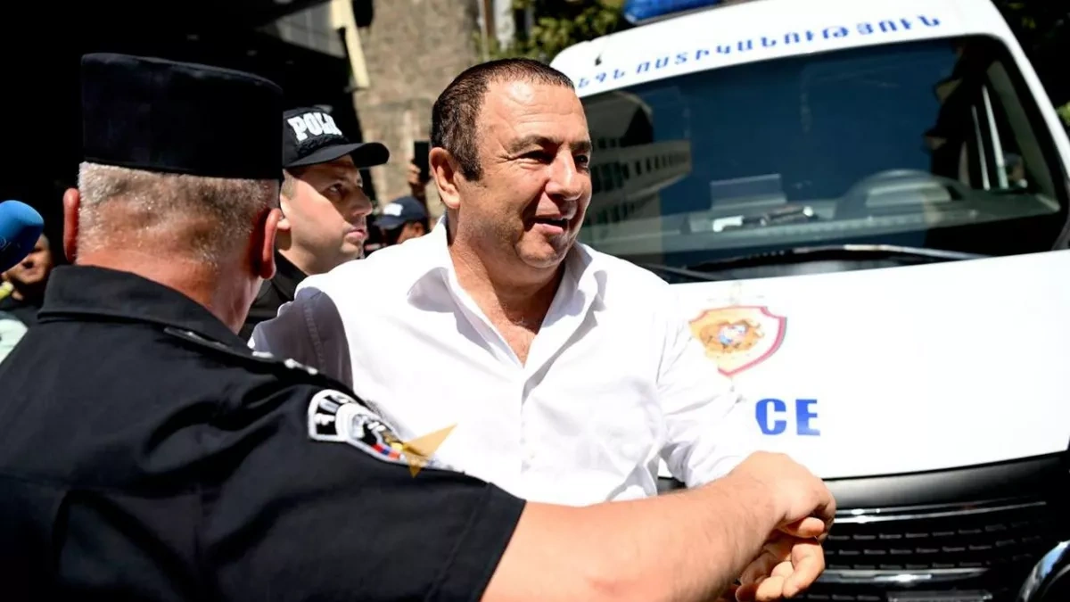 Armenian opposition party leader Tsarukyan questioned again