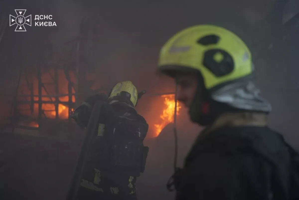 Deadly Russian strike hits Ukraine’s Kyiv, killing six and injuring 33 PHOTO