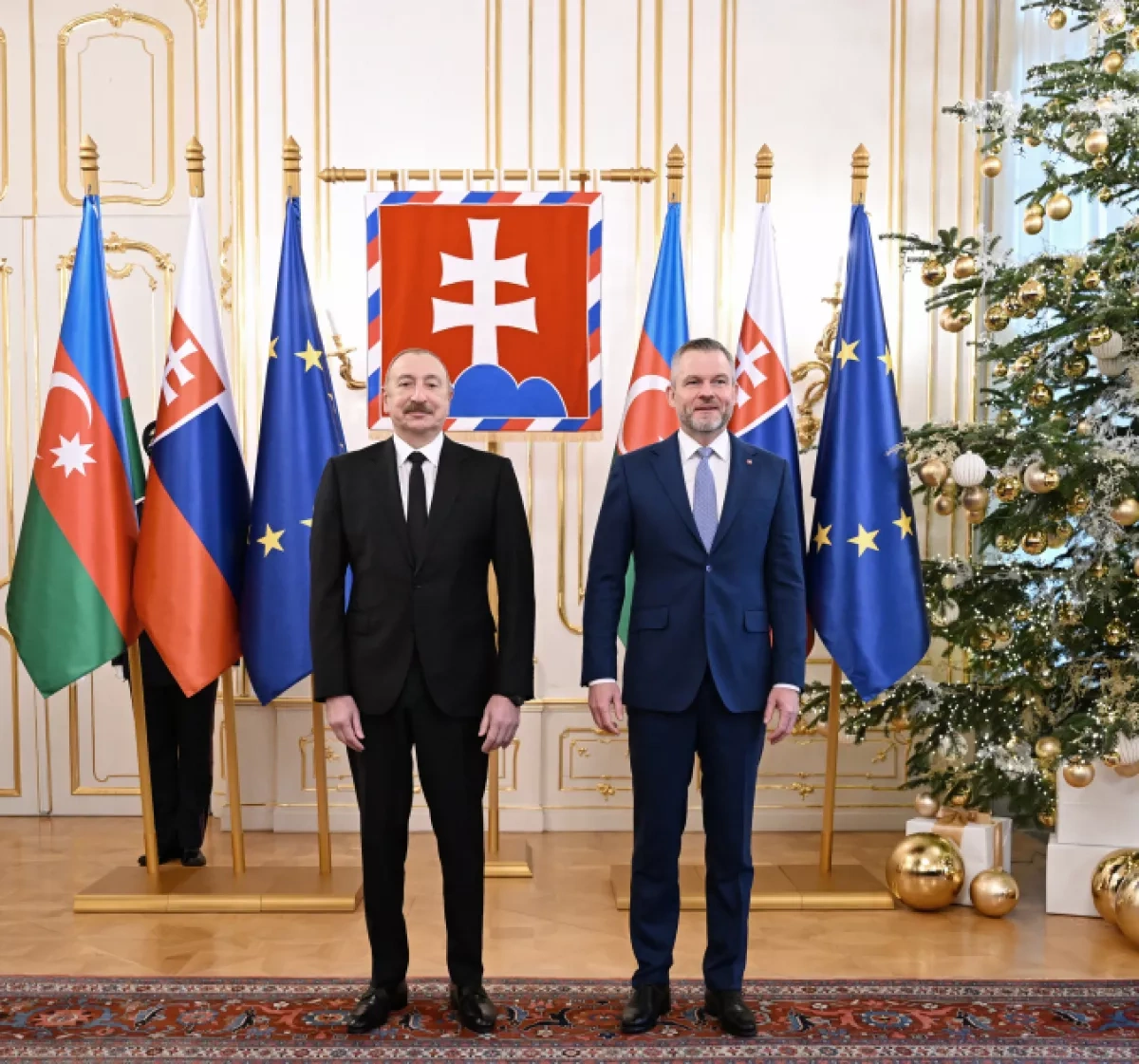 Bratislava rolls out red carpet for Azerbaijani president Grand welcome in Slovakia / PHOTO