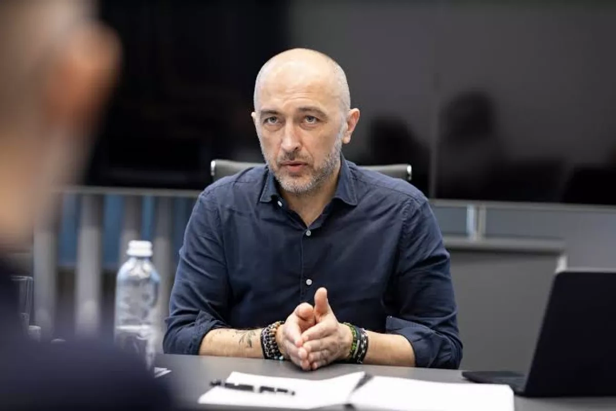 Diploma, connections and astrology How Ukraine’s power system works