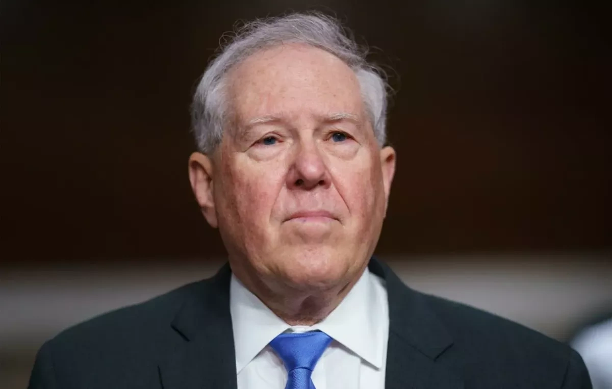 Pentagon revokes former Air Force secretary’s security clearance