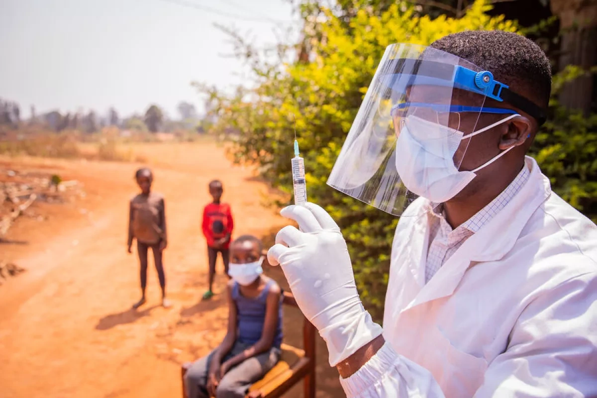 Africa needs $1.4 billion to contain Ebola outbreak, health agency says
