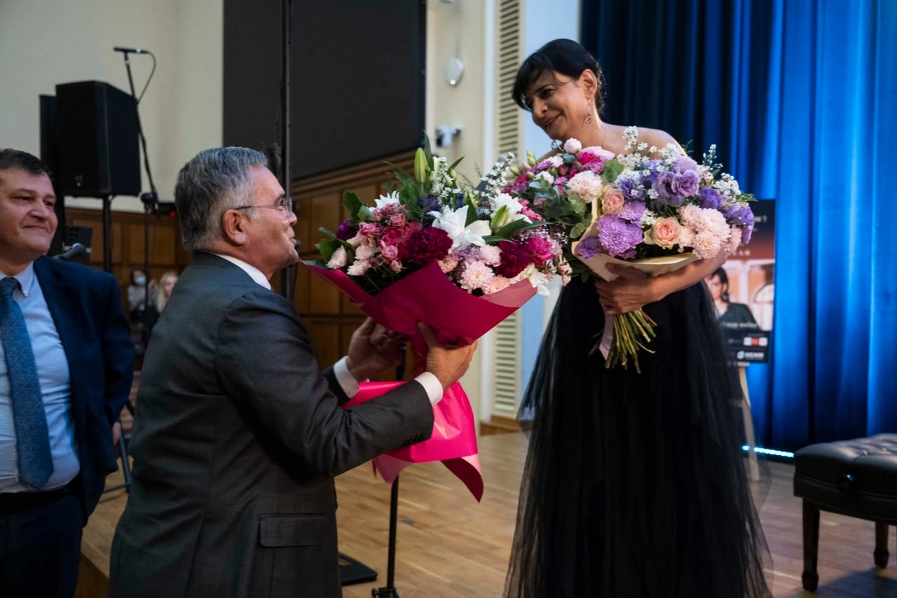 Azerbaijani pianist's Warsaw concert captivates Polish audiences (PHOTO)