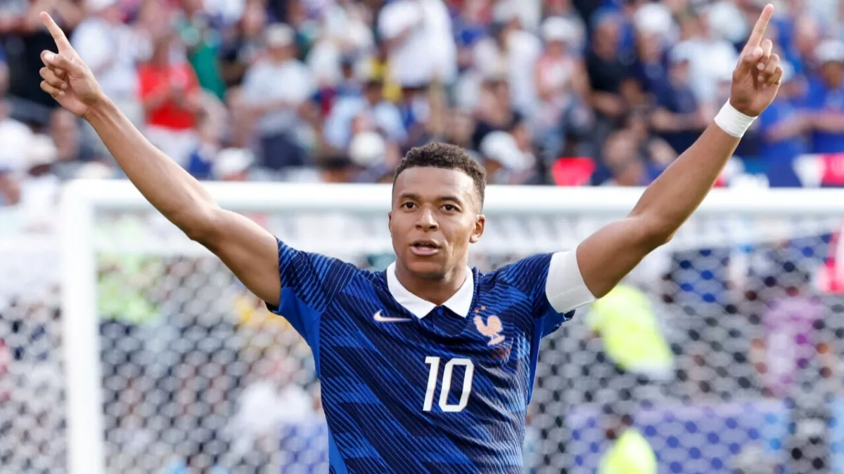 Mbappé insult case triggers French investigation into Paraguayan senator