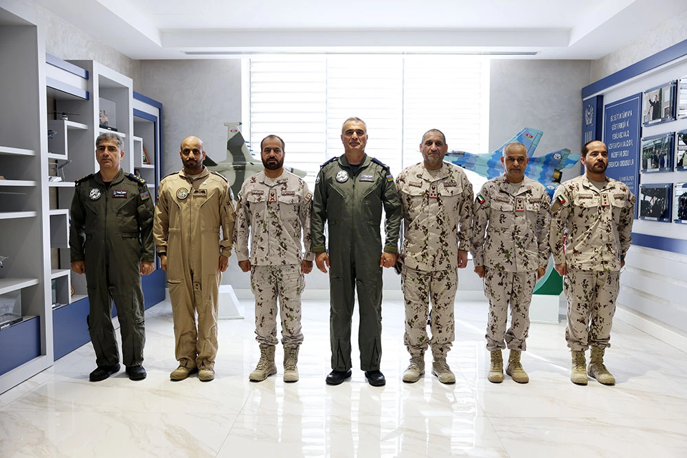 UAE Presidential Guard commander visits Azerbaijan (PHOTO)