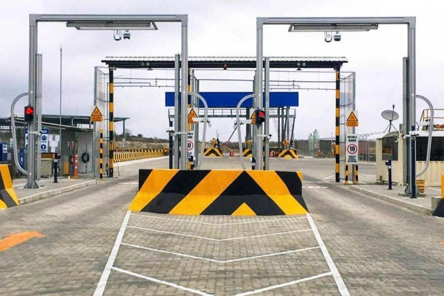 Iran launches digitalization plan for Shahid Rajaee Port terminals