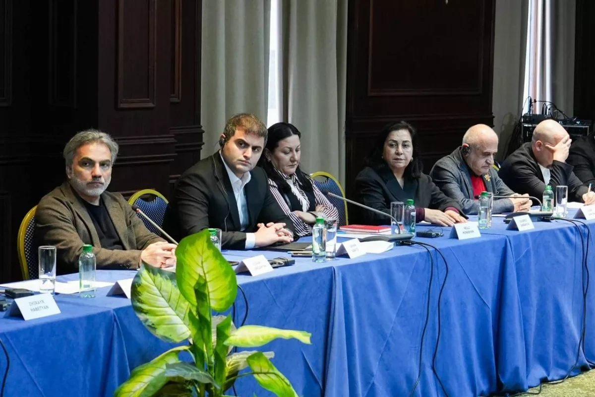Azerbaijani delegation takes part in roundtable in Armenia PHOTO