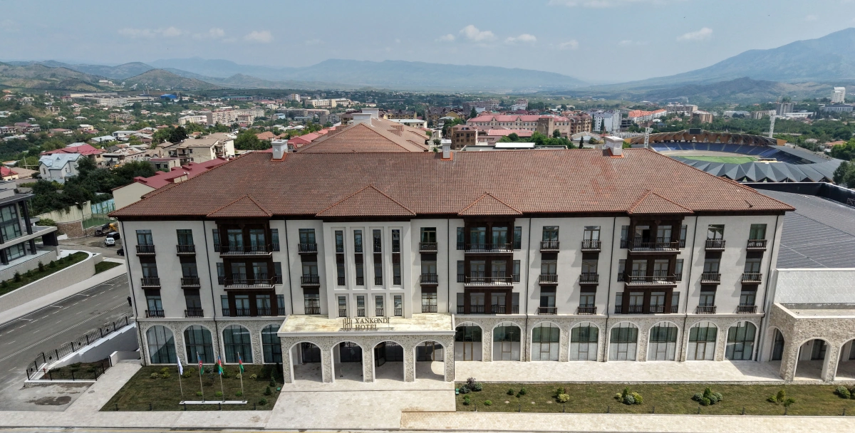 President Ilham Aliyev attends opening of Khankendi Hotel (PHOTO)
