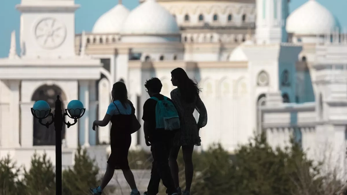 Kazakhstan investigates fake residency permits amid Russian emigrant concerns