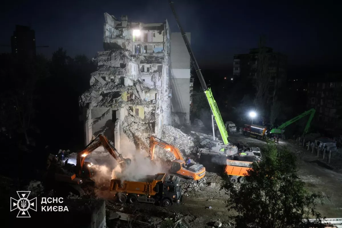 Death toll from Russian strike on Kyiv rises to 30 PHOTO