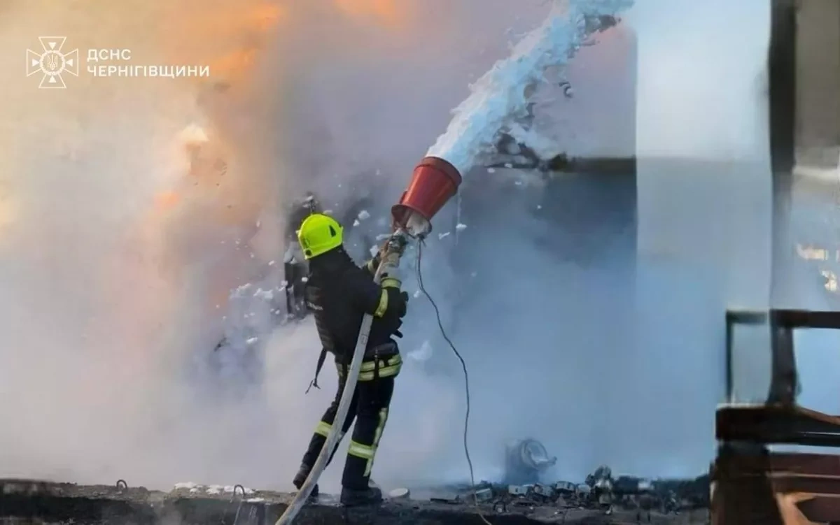 Ukraine’s Chernihiv region suffers casualties, outages after Russian strikes PHOTO