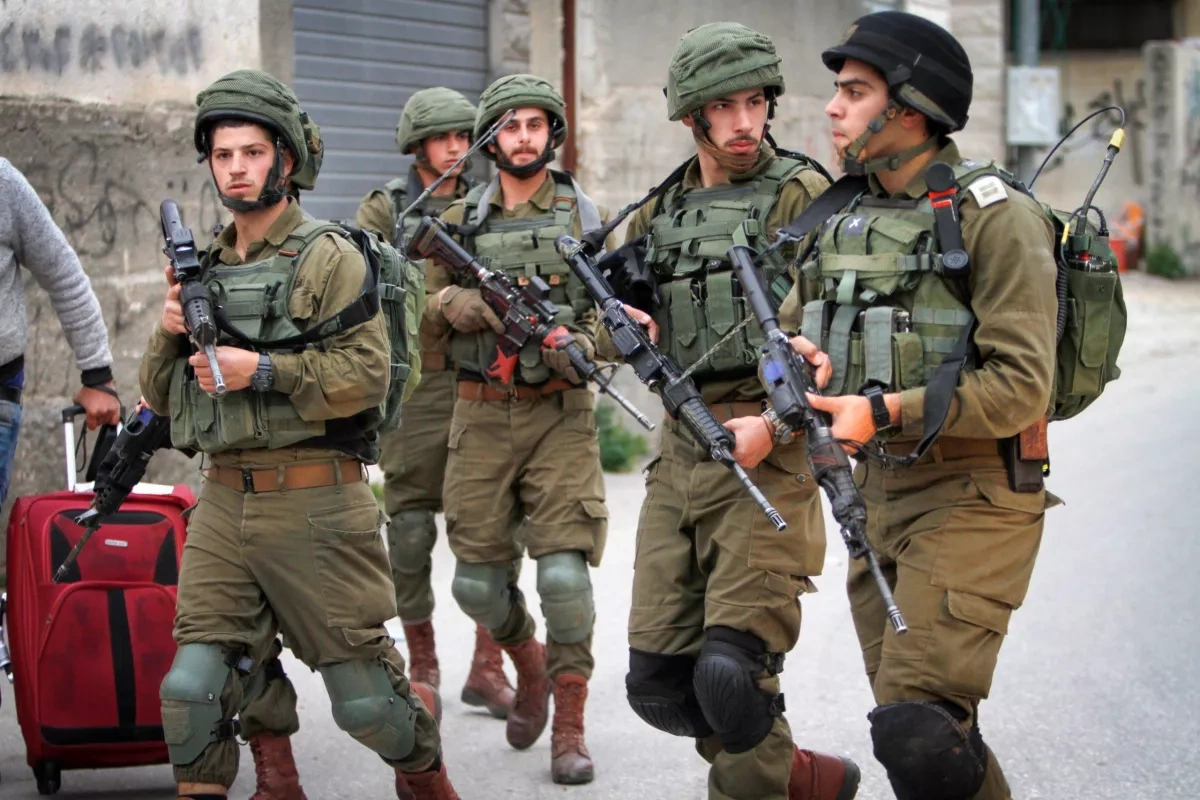 Israeli forces detain four terrorists plotting attack overnight
