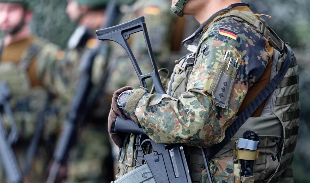 Die Welt: “Coalition of the Willing” could deploy 10–15,000 troops to Ukraine