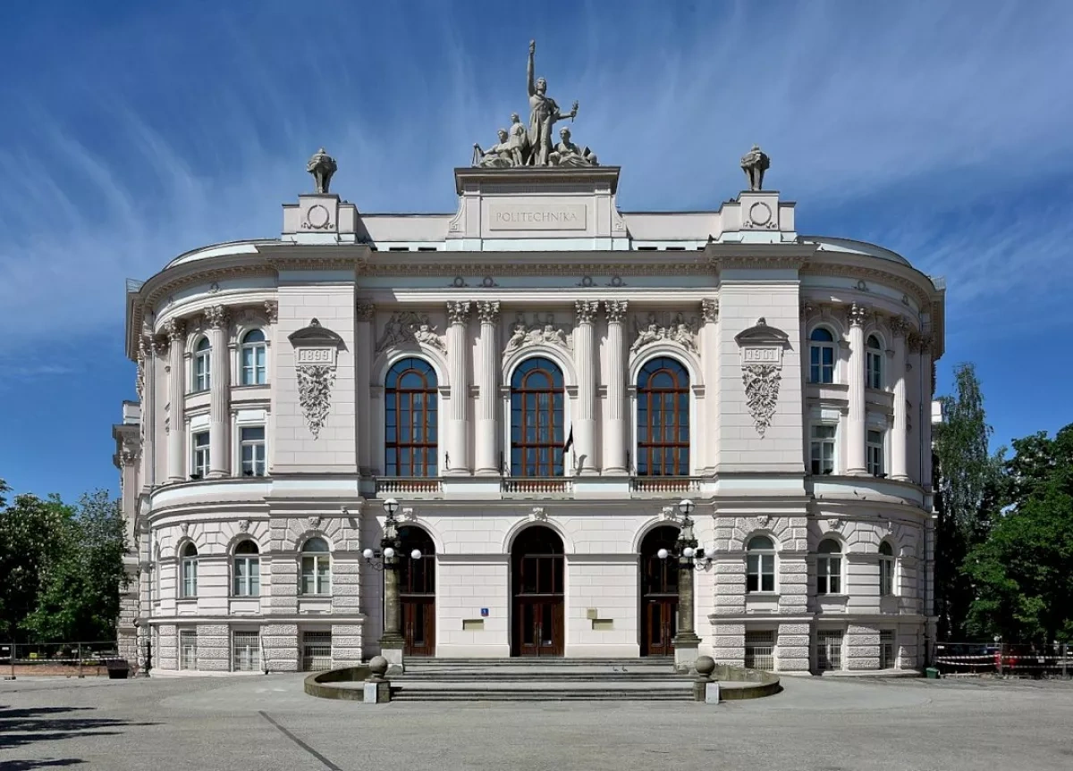 Cyberattack hits university of Warsaw, personal data leaked on dark web