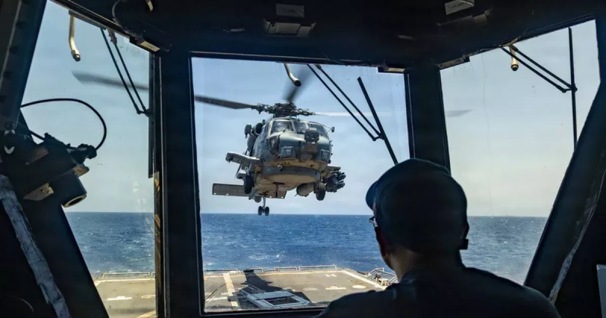 Pakistan announces return of crew detained by US