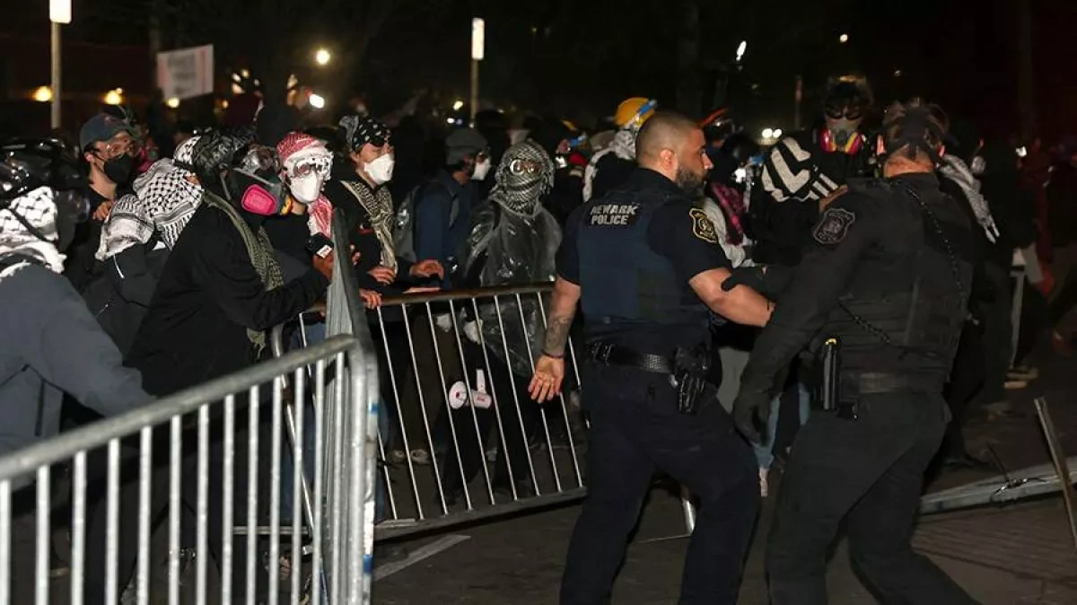 Fresh wave of demonstrations hits migrant centre in Newark, New Jersey