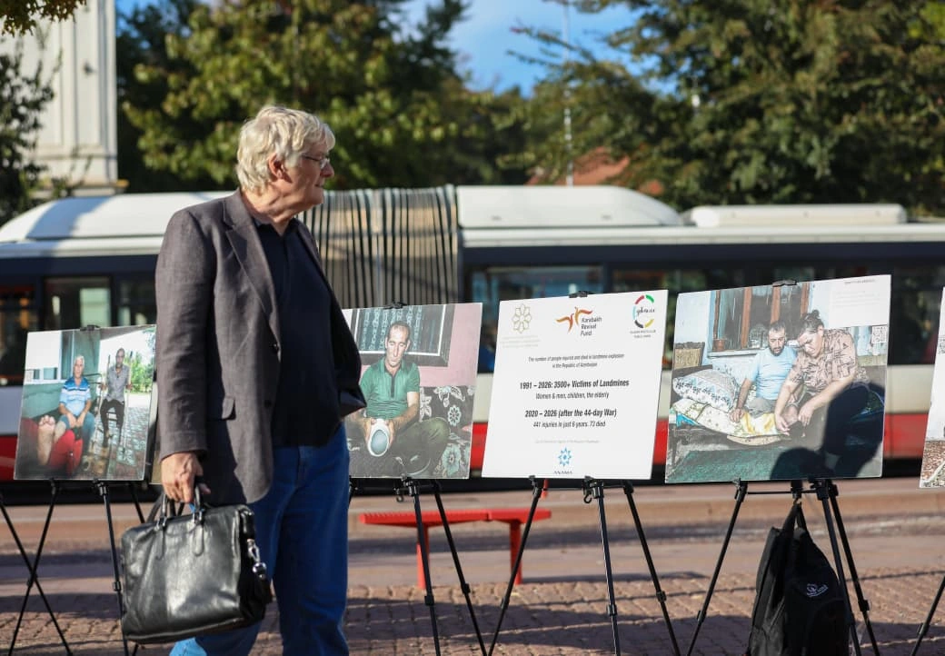 Azerbaijan NGO opens landmine exhibition in Czech Republic (PHOTO)