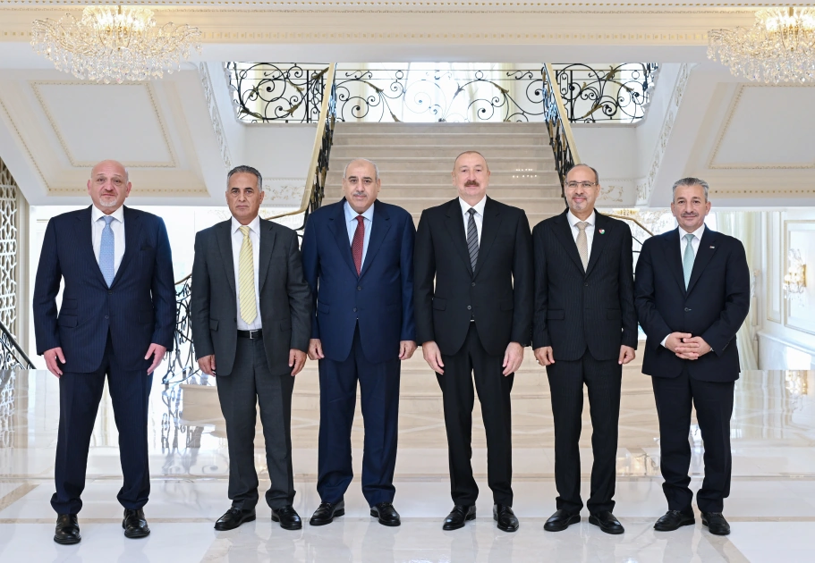 President Ilham Aliyev receives delegation from House of Representatives of Hashemite Kingdom of Jordan (PHOTO)