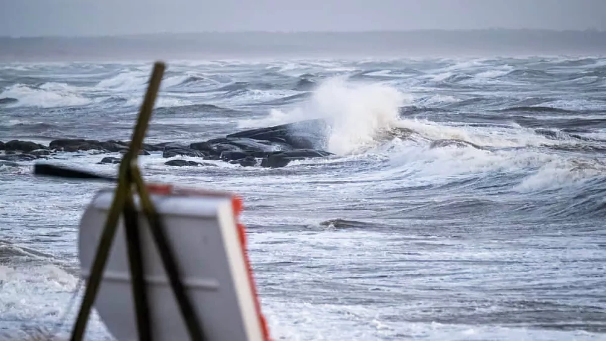 Sweden battles blackouts, transport disruptions after fierce storm
