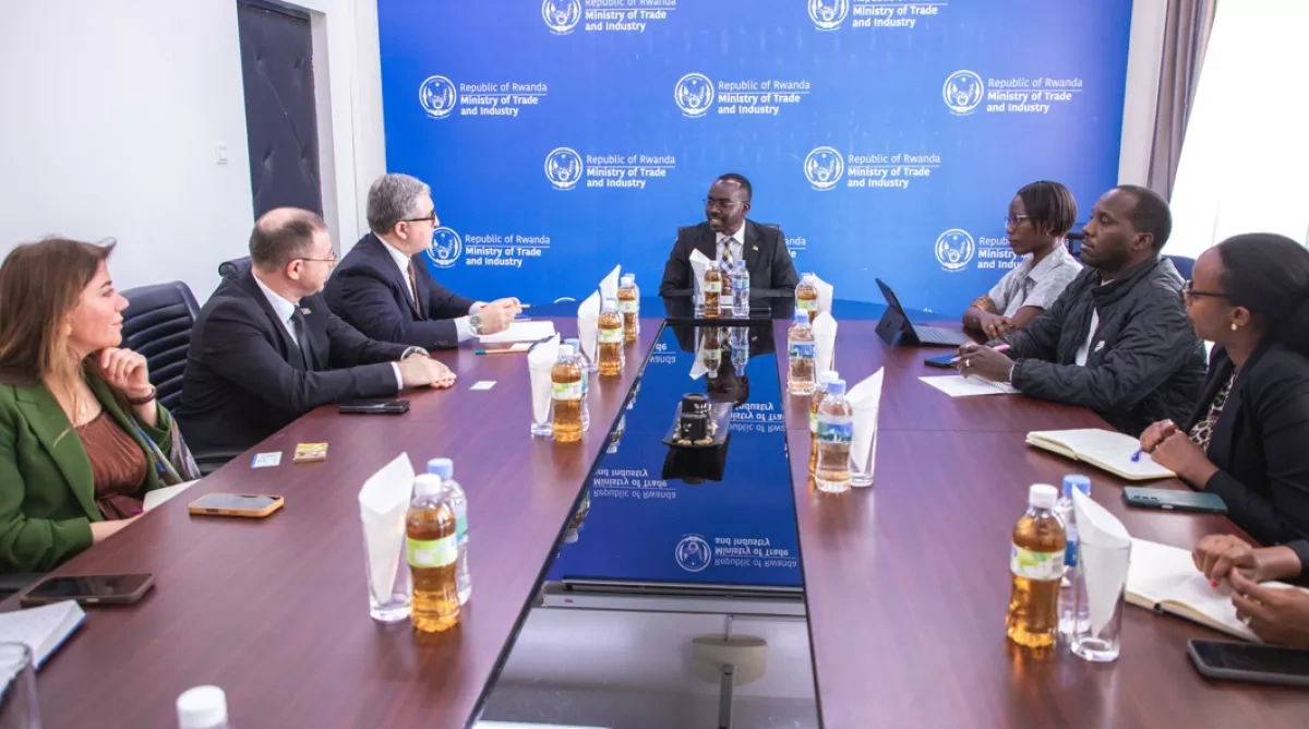 Azerbaijan, Rwanda eye stronger economic partnership PHOTO
