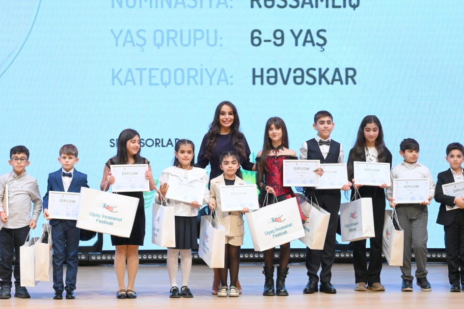 Heydar Aliyev Foundation VP Leyla Aliyeva and Alena Aliyeva attend awarding ceremony of Children’s Art Contest (PHOTO)