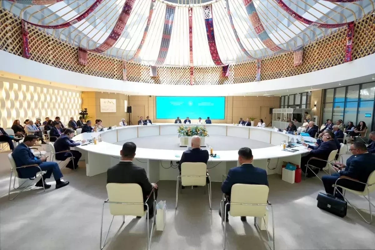 Kazakhstan pushes plan for unified higher education space for Turkic states PHOTO