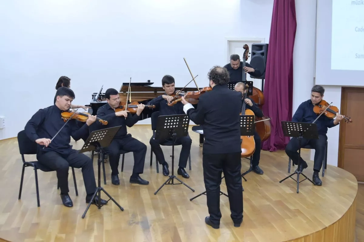 Azerbaijani ministers visit Karabakh University Clinic PHOTO