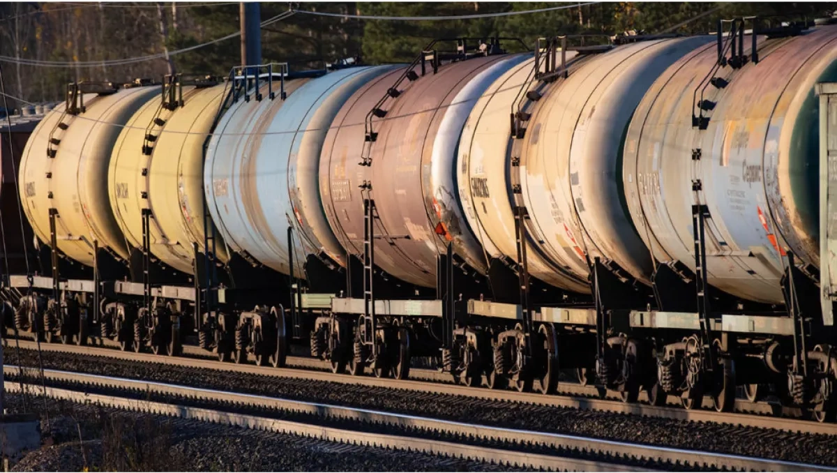 Russia weighs gasoline export ban to stabilise domestic prices