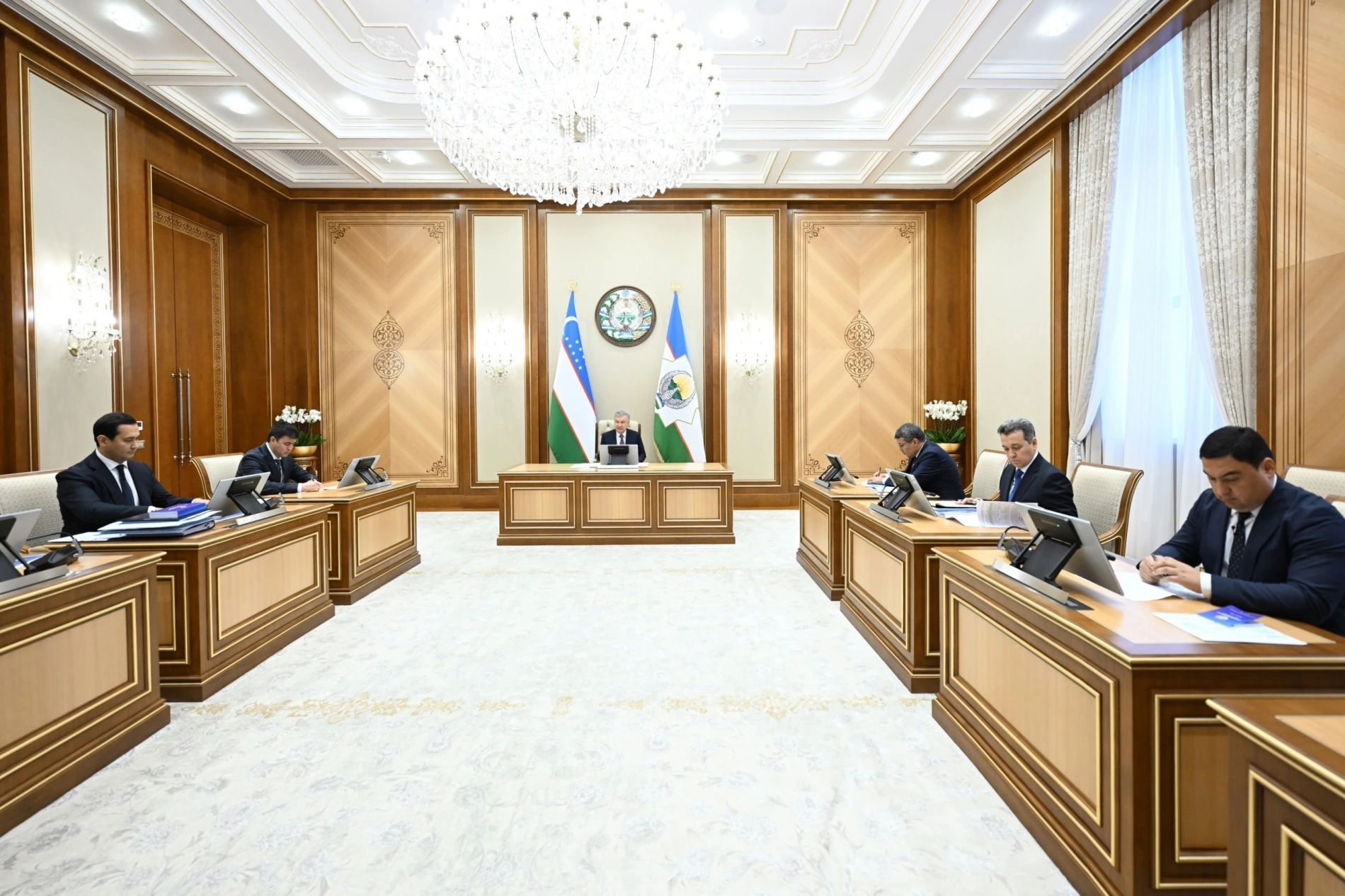 Uzbekistan’s anti-bureaucracy reforms may add $13 bln to economy by 2030 - President