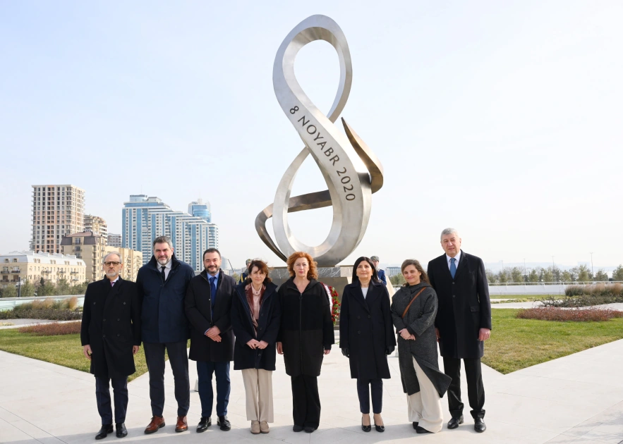 Speaker of Spanish Congress of Deputies visits Victory Park in Azerbaijan's Baku (PHOTO)