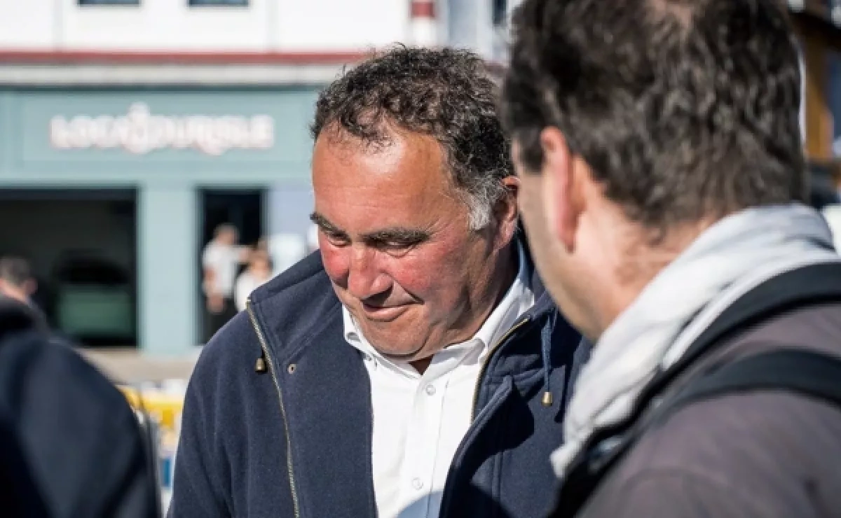French mayor dies after confrontation with yachtsman, investigation underway