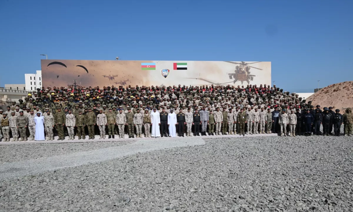 Azerbaijani, UAE presidents observe joint military drills in Abu Dhabi PHOTO