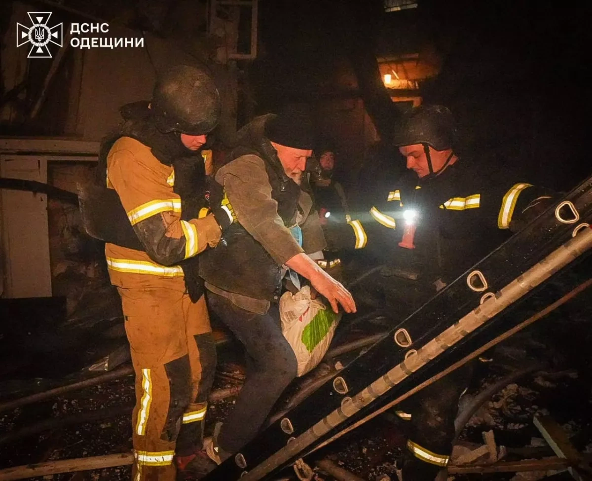 Ukraine: Shelling of residential buildings in Odesa leaves dead and injured PHOTO
