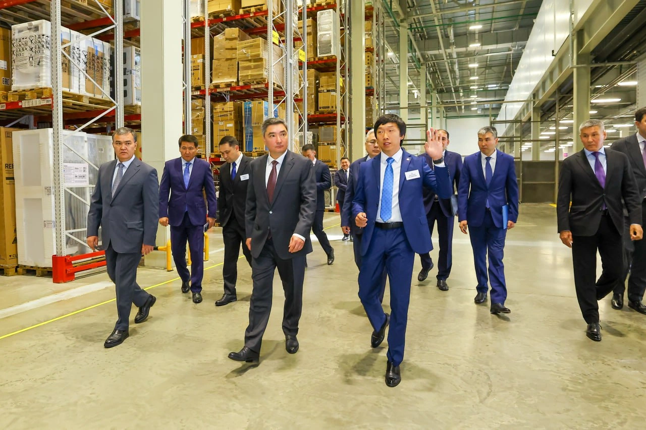 Kazakhstan launches logistics center in Astana