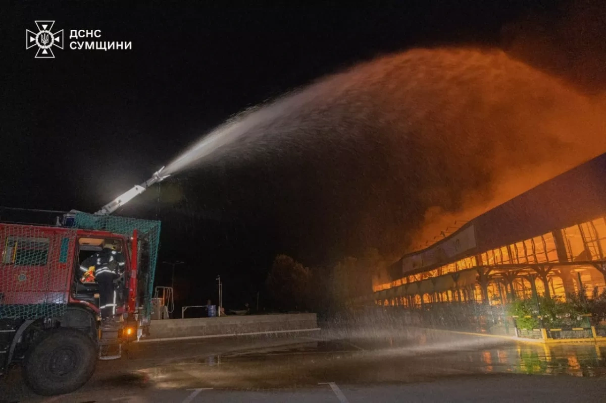 Russian drone attack sets Sumy shopping centre ablaze, six injured VIDEO / PHOTO