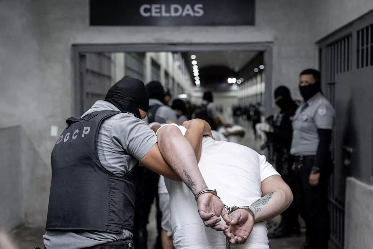 Venezuela releases additional 104 political prisoners PHOTO