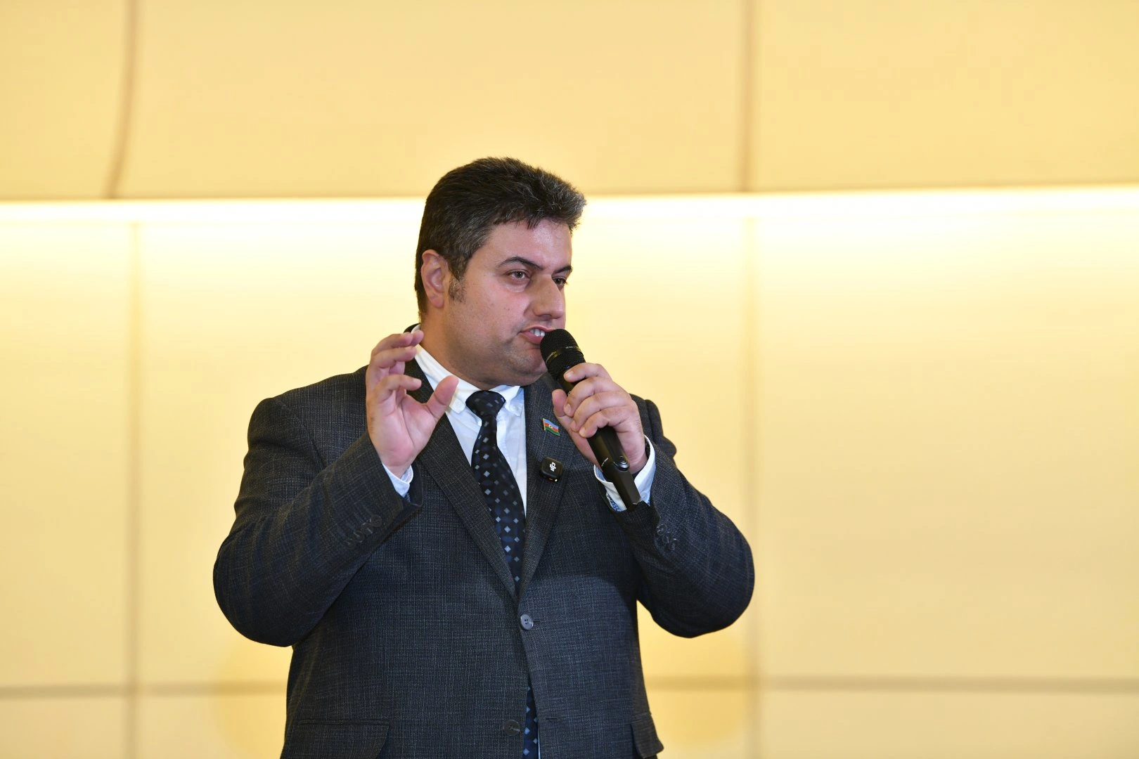 Heydar Aliyev Center hosts briefing with creative team of film "44" - one of Azerbaijan's major film projects (PHOTO/VIDEO)